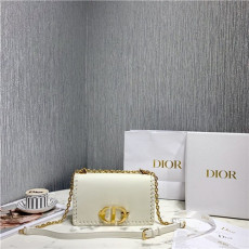 DIOR 디올 몽테뉴 숄더백 D5055-2 신상