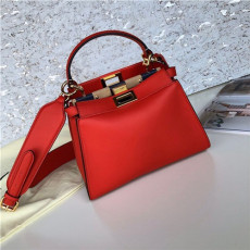 FENDI 펜디 피카부 아이코닉 미니 F8858-1 신상