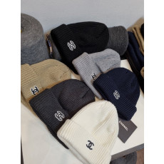 CHANEL 샤넬 사각 패치 비니