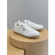 PRADA 프라다 남성용 스니커즈 P78689-1 2024/신상