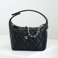 CHANEL 샤넬 크루즈 미니 체인 호보백 AP4386