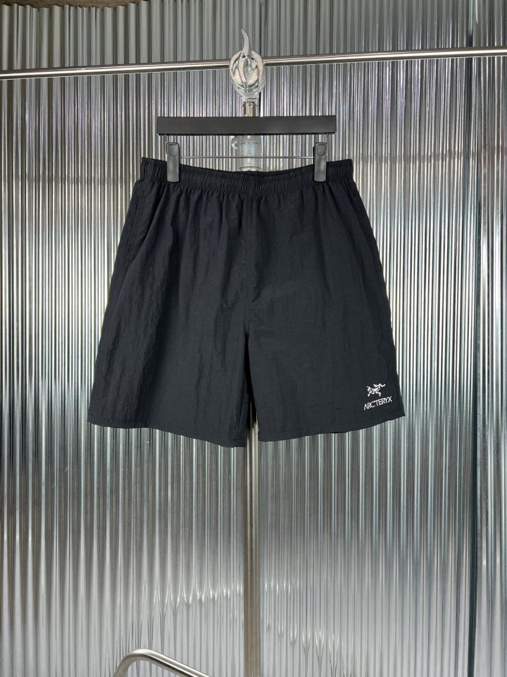 ARCTERYX 아크테릭스 워터프루브 하프팬츠