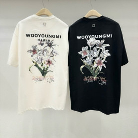WOOYOUNGMI 우영미 뉴시즌 백합 플라워 백로고 반팔 티셔츠