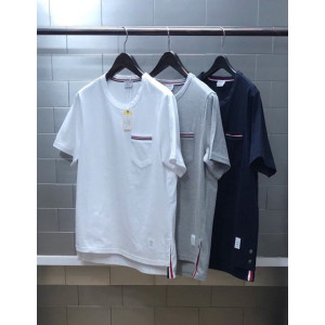 THOM BROWNE 톰브라운 시그니처 코튼포켓 반팔티셔츠