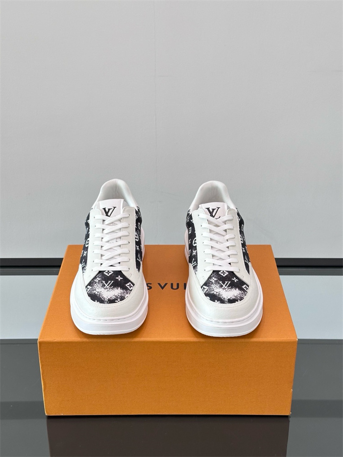 LOUIS VUITTON 루이비통 남성용 스니커즈 L18451 2COLOR