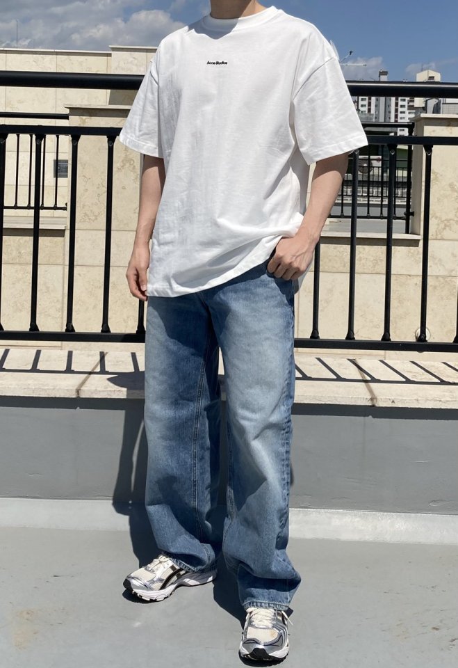 ACNE STUDIOS 아크네스튜디오 스탬프 로고 티셔츠 2COLOR 