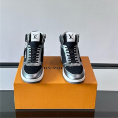 LOUIS VUITTON 루이비통 남성용 스니커즈 L98554-2