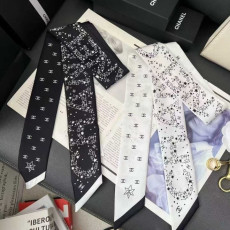 CHANEL 샤넬 쁘띠 실크 방도