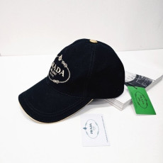 PRADA 프라다 볼캡