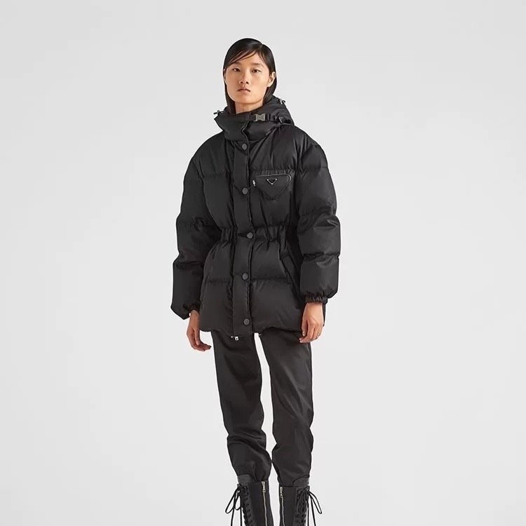 PRADA 프라다 리나일론 구스 패딩