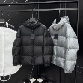 LOUIS VUITTON 루이비통 모노그램 다운 패딩