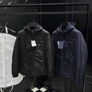 PRADA 프라다 리나일론 피우마 윈드 다운 자켓