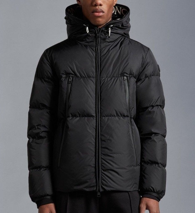 ●10월 판매 12위● MONCLER 몽클레어 몽클라 쇼트 다운 자켓