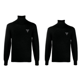 PRADA 프라다 밀라노 자수 터틀넥