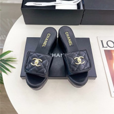 CHANEL 샤넬 여성용 슬리퍼 C82168