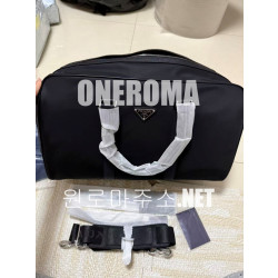 프라다 리나일론 사피아노 더플백