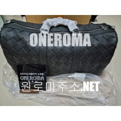 이*옥 고객님 보테가베네타 인트레치아토 캐빈 더플백