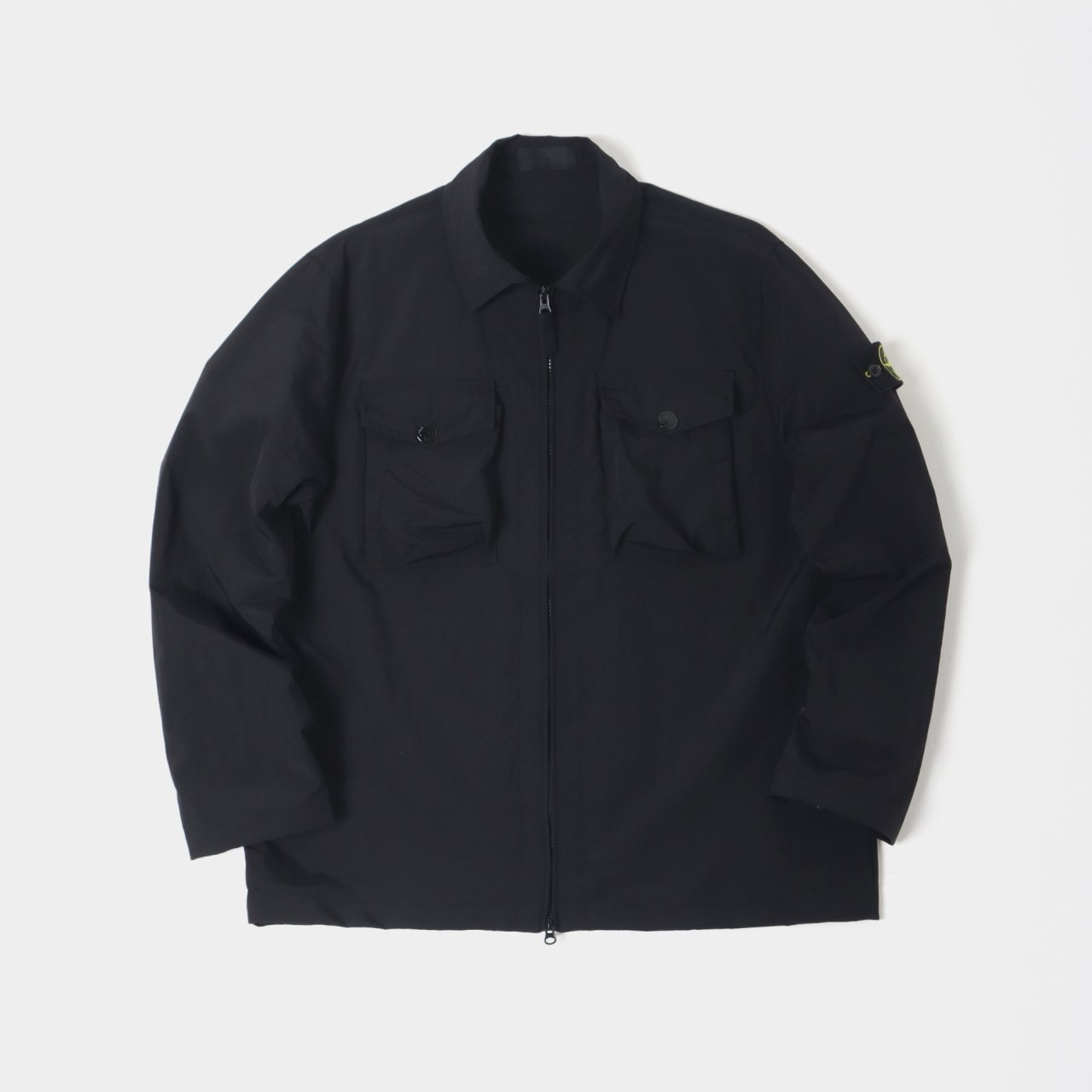 STONE ISLAND 스톤아일랜드 투포켓 나일론 자켓