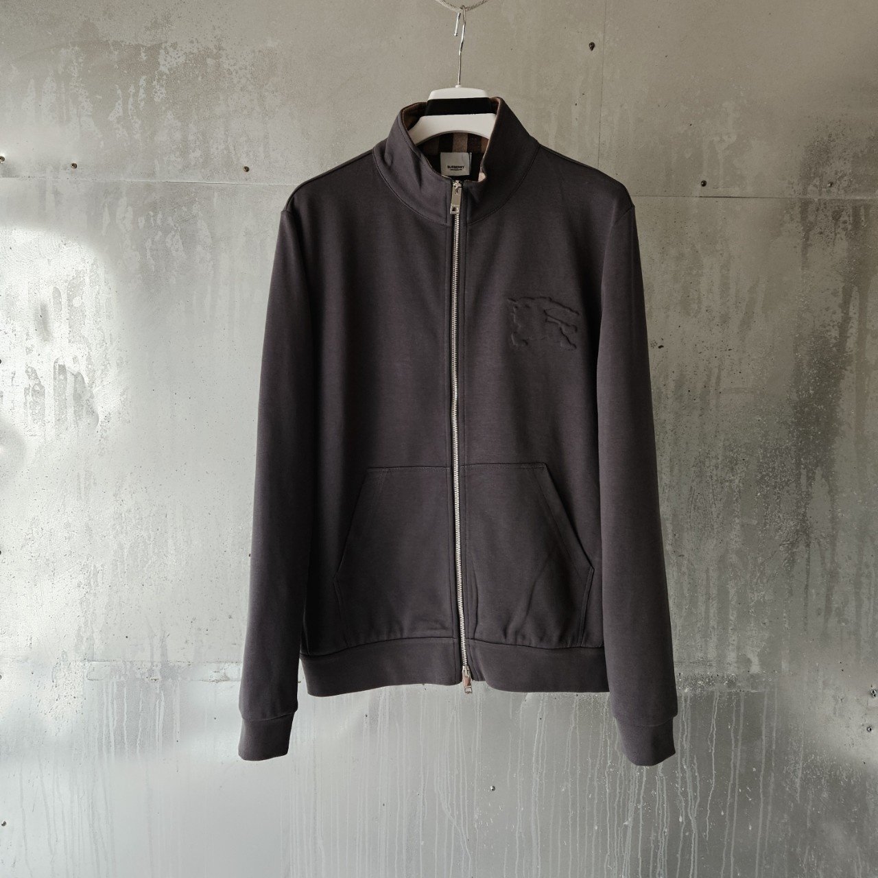 BURBERRY 버버리 엠보 집업