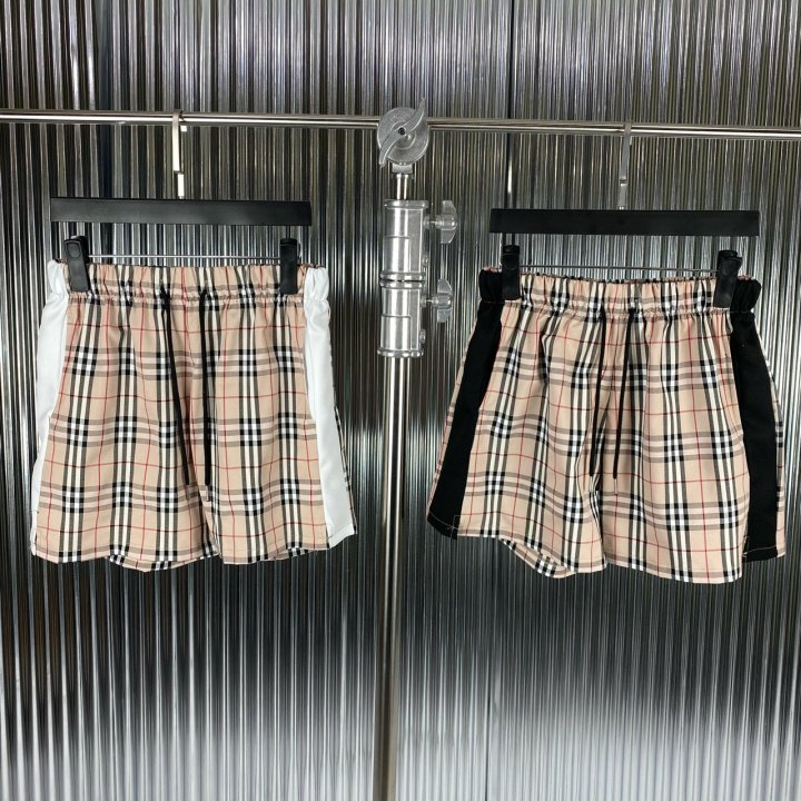 BURBERRY 버버리 라인 반바지