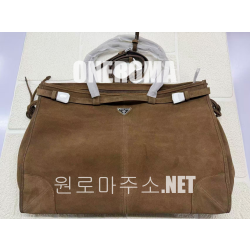 김*지 고객님 프라다 스웨이트 토트백