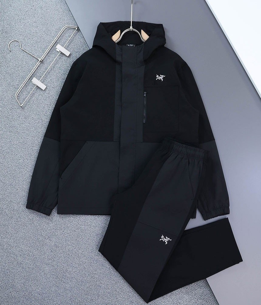 ARCTERYX 아크테릭스 클래식 윈드브레이커 트레이닝 세트