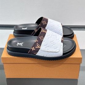 LOUIS VUITTON 루이비통 남성용 슬리퍼 L50757 2COLOR