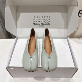 MAISON MARGIELA 메종마르지엘라 여성용 타비 구두 M86488