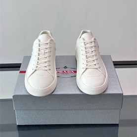 PRADA 프라다 남성용 스니커즈 56096 2COLOR