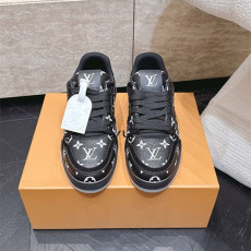 LOUIS VUITTON 루이비통 남여공용 스니커즈 L49640-1