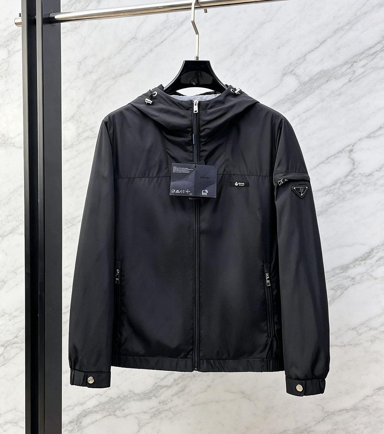 PRADA 프라다 607153 테크니컬 가바딘 후드 자켓