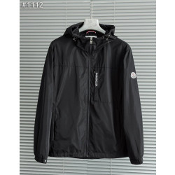 MONCLER 몽클레어 포켓 레터링 후드 바람막이 자켓