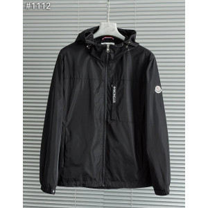MONCLER 몽클레어 포켓 레터링 후드 바람막이 자켓