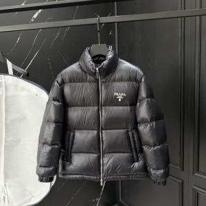 PRADA 프라다 25197 로고 다운 패딩