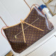 LOUIS VUITTON 루이비통 캐리올 트래블 숄더백 M3A045