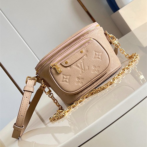 LOUIS VUITTON 루이비통 미니 범백 M82208