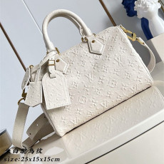 LOUIS VUITTON 루이비통 스피디 P9 반둘리에 25/30 M24423 2COLOR
